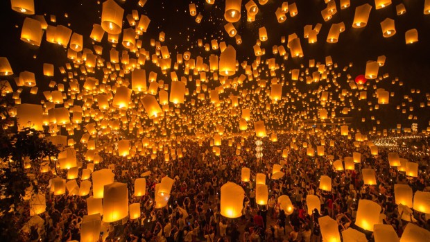 fete-lanterne-loy-kratong-thailande